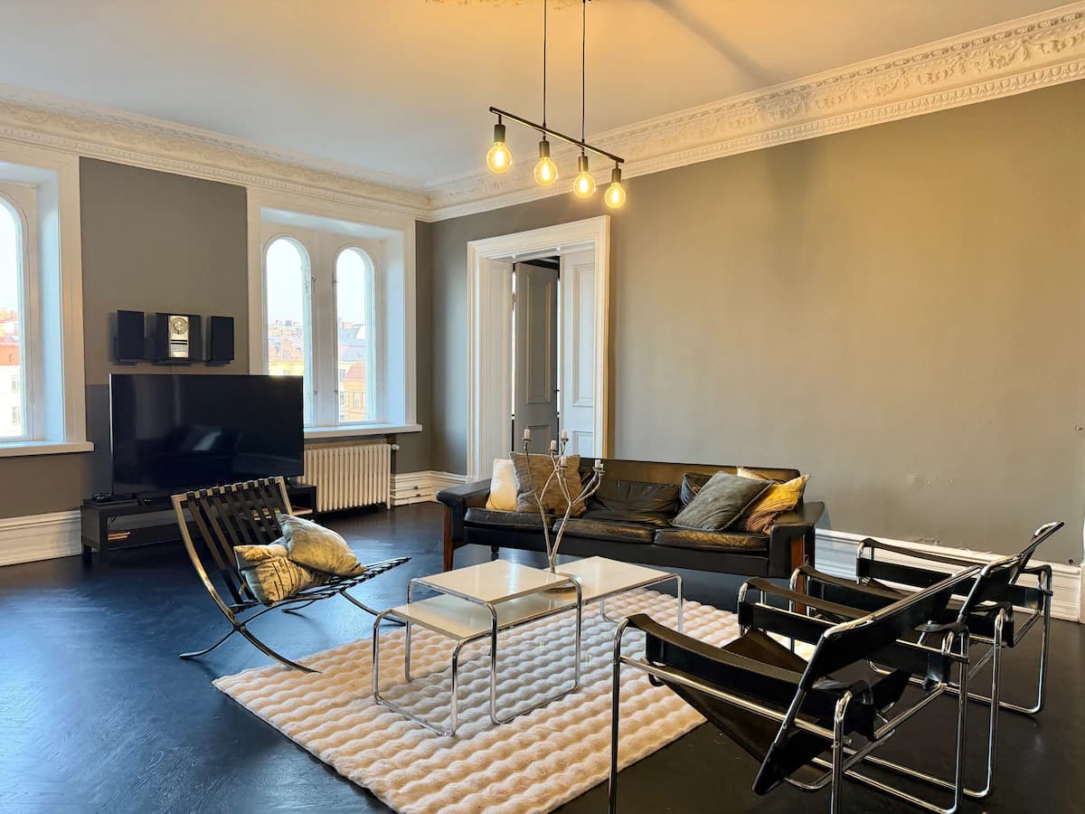 Corporate accommodation for up to 8 people in Landala, furnished home in Gothenburg