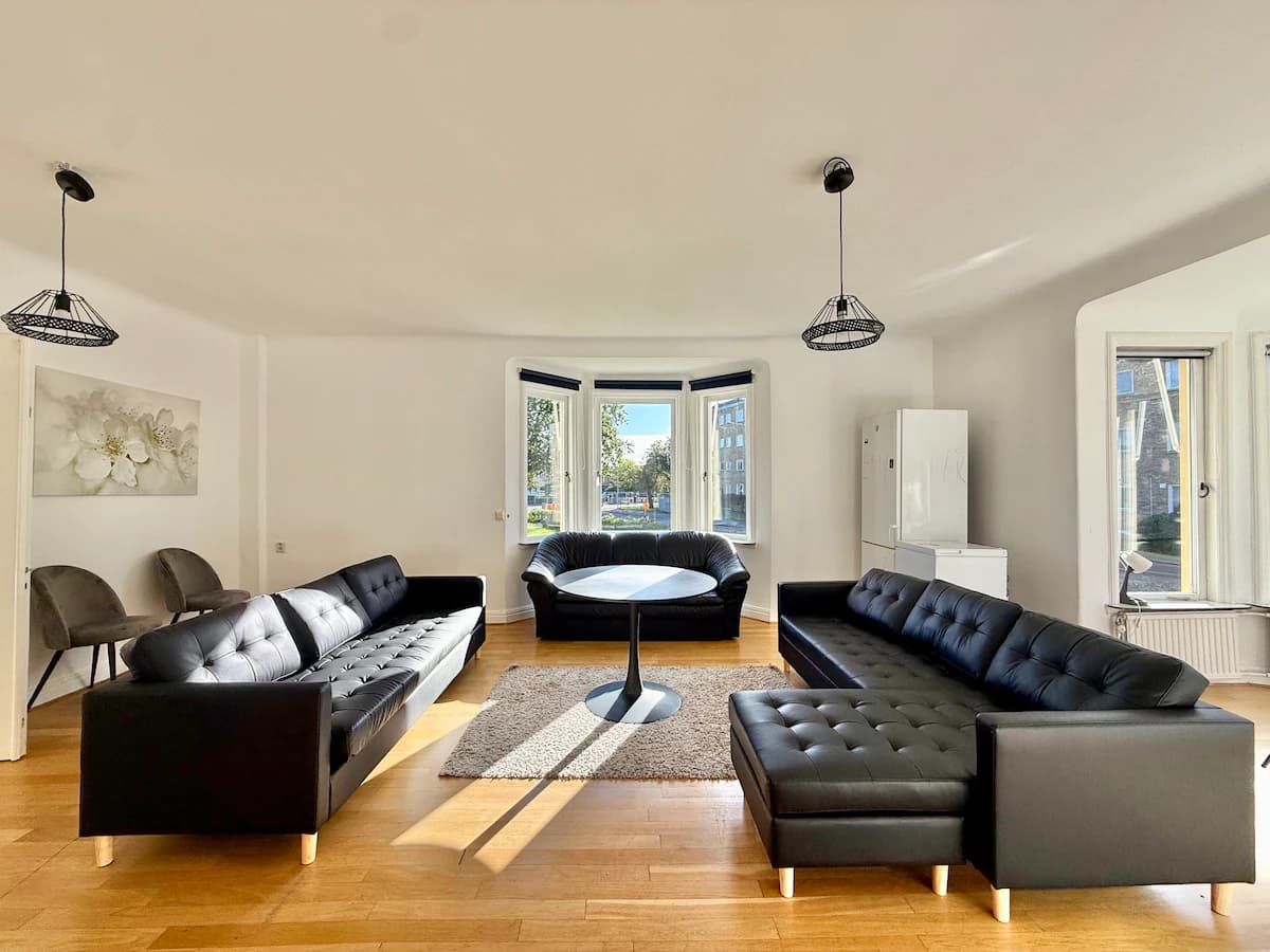 Corporate accommodation for up to 16 people in Gothenburg, photo 1