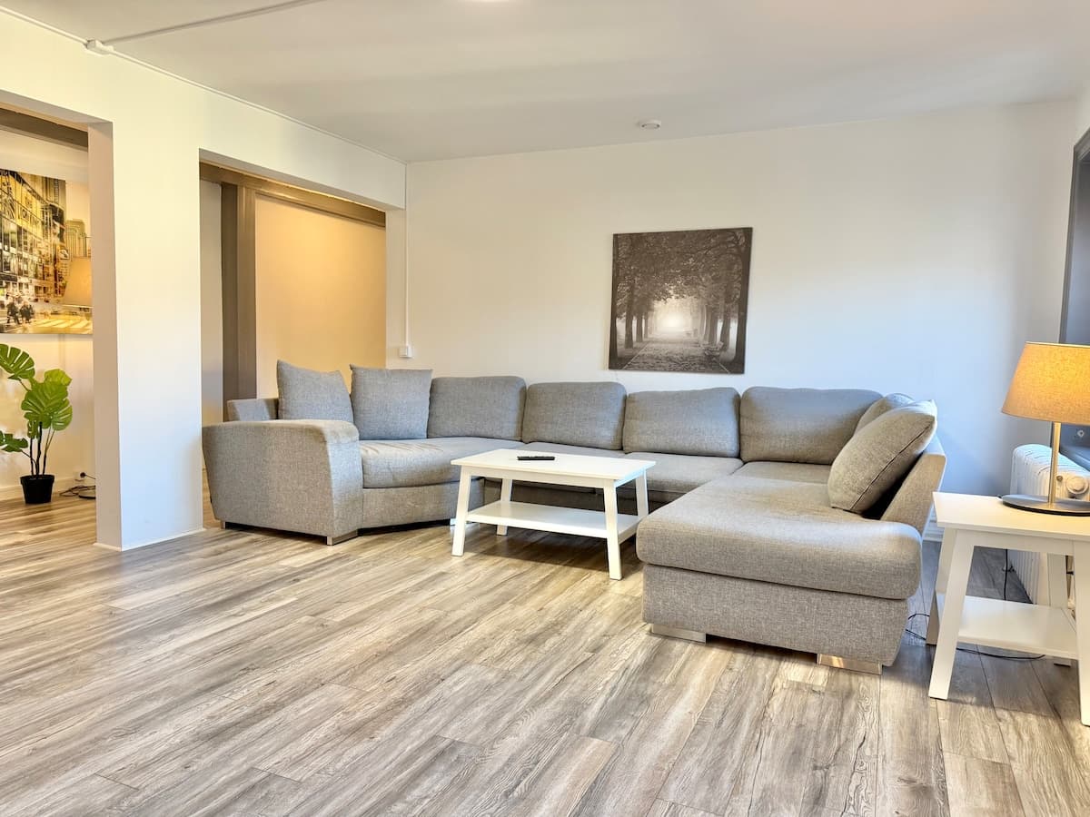 Corporate accommodation for up to 16 people in Gothenburg, photo 1