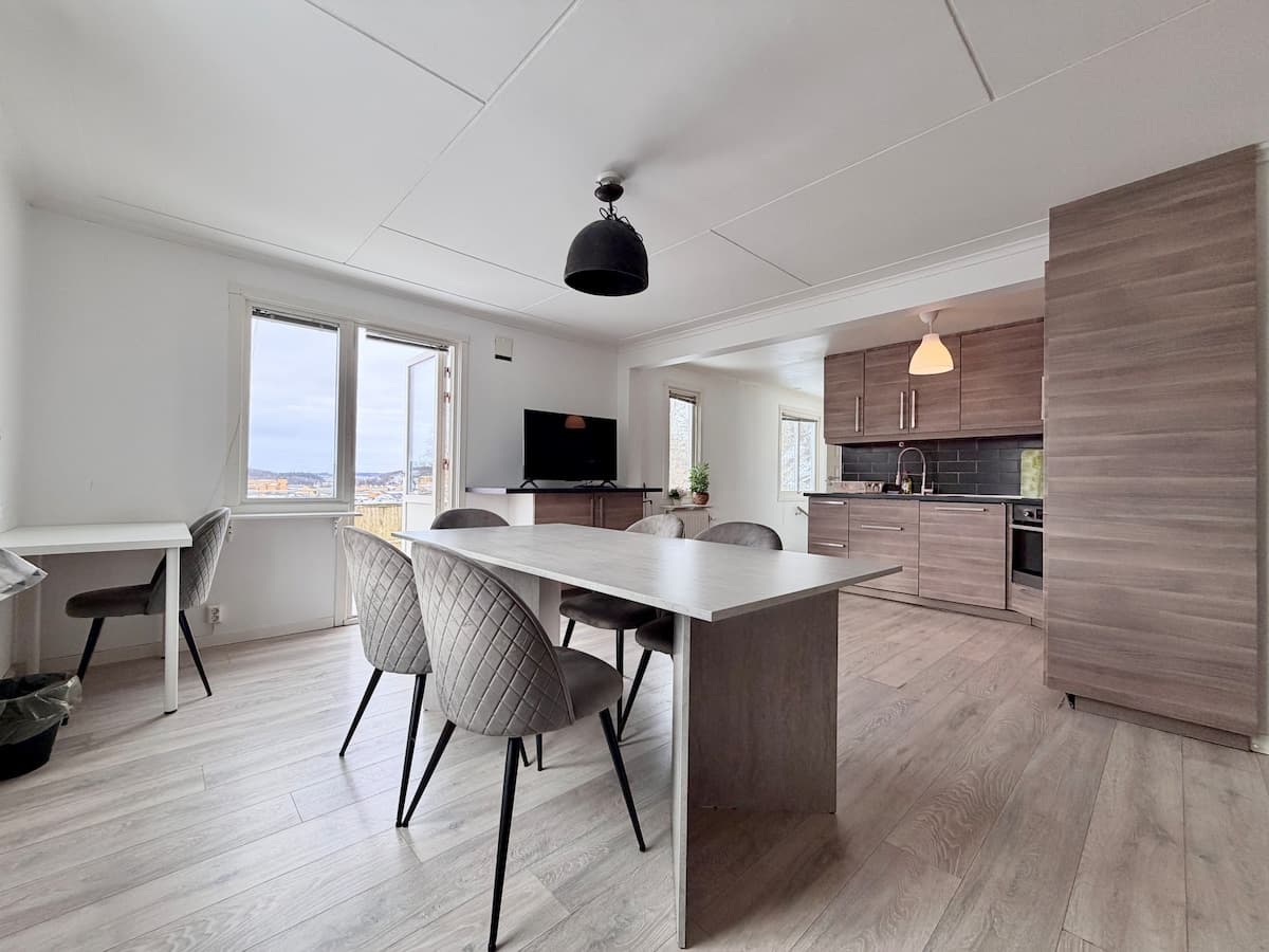 Corporate accommodation for up to 8 people in Ale, photo 1